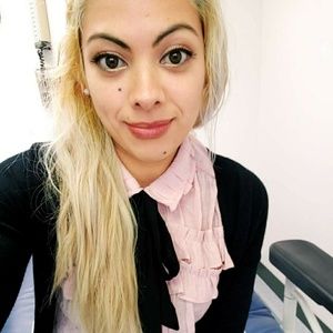 Meet your Posher, Melissa